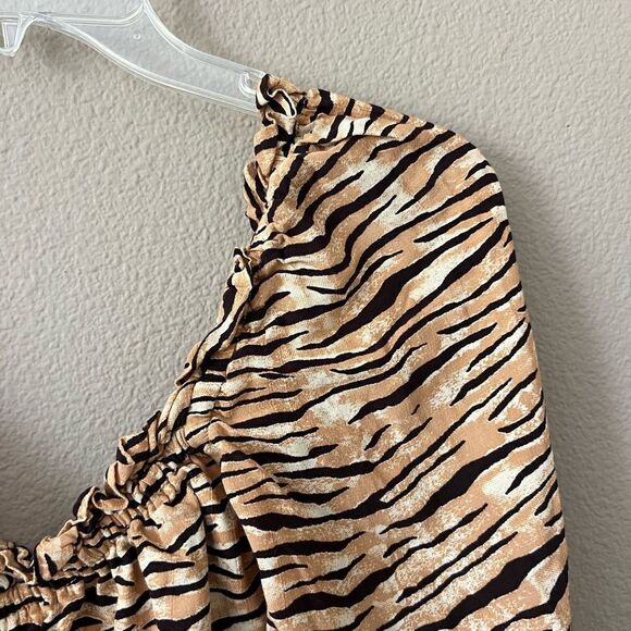 Faithfull The Brand Zebra Print Smocked Ruffled Top - Picture 7 of 13